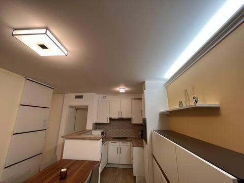5Ensational Eu- Zone Appartment Brussel Bagian luar foto